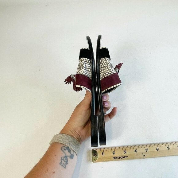 Pour La Victoire Womens Slip On Snake Tasseled Slide Black US 7 Leather Flats - Picture 8 of 8